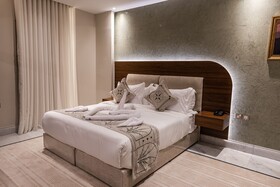 Tura Hotel