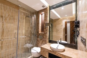 Tura Hotel