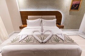 Tura Hotel