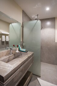 Enala AlKhobar Hotel