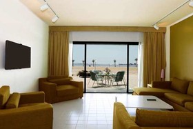 Golden Tulip Dana Bay Hotel