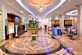 Grndeur East Hotel Suites