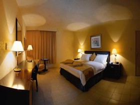 Hams Suites 2
