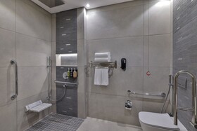 Holiday Inn & Suites Al Khobar