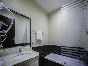 Night Inn Hotel by OYO Rooms