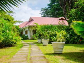 Villa Rafia Guesthouse