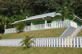 Surfers Beach Self Catering Chalets