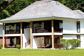 Le Domaine de La Réserve Hotel