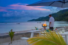 Le Nautique Luxury Beachfront Apartments - Mahe