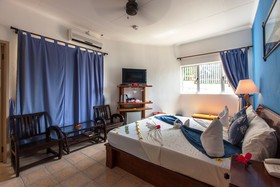 Le Relax Hotels & Restaurant