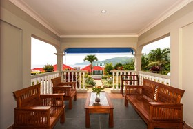 Le Relax Hotels & Restaurant