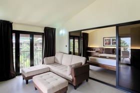 Coral Strand Smart Choice Hotel