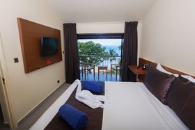 Coral Strand Smart Choice Hotel