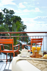 Coral Strand Smart Choice Hotel