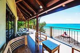 Coral Strand Smart Choice Hotel