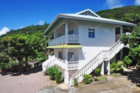 Divers Lodge
