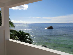 Ocean & Beach View Villa