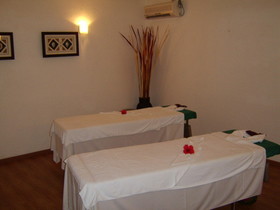 Acajou Beach Resort