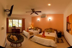 Le Duc de Praslin Hotel & Villas