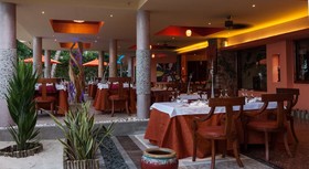 Le Duc de Praslin Hotel & Villas