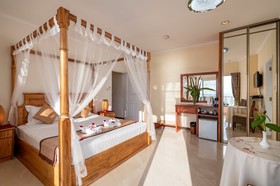Glacis Heights Villa