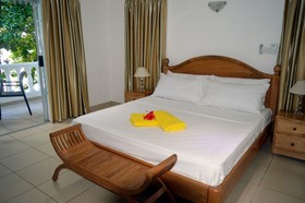 Sundown Beach Villa