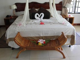 La Digue Self Catering