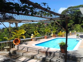 Albizia Lodge