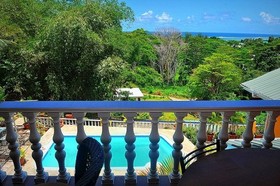 Albizia Lodge