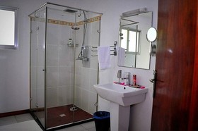 Albizia Lodge