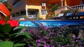 Albizia Lodge