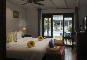 Auberge Chez Plume