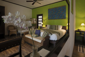 Auberge Chez Plume