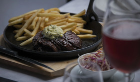 Auberge Chez Plume