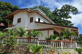 La Fontaine Holiday Apartment