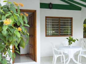 Le Manglier Guest House