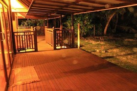 Lou Lou Bungalows