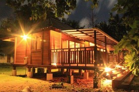 Lou Lou Bungalows