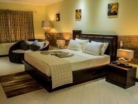 The Oasis Hotel Restaurant & Spa