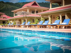 The Oasis Hotel Restaurant & Spa
