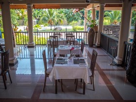 The Oasis Hotel Restaurant & Spa