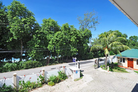 YASAD Luxury Beach Residence