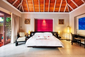 Hilton Seychelles Labriz Resort & Spa