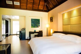 Hilton Seychelles Labriz Resort & Spa