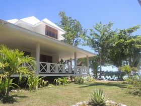 La Belle Tortue Lodge & Restaurant