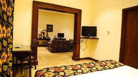 Grand Holiday Villa