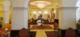 Grand Holiday Villa