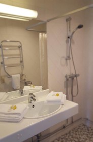 Hamnhotellet Kronan