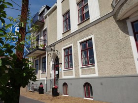 Hamnhotellet Kronan