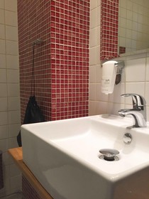 Adels Hotell & Rekreation